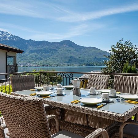 Lake View Apartment With Balcony And Parking - Larihome A25 Джера-Ларио Экстерьер фото